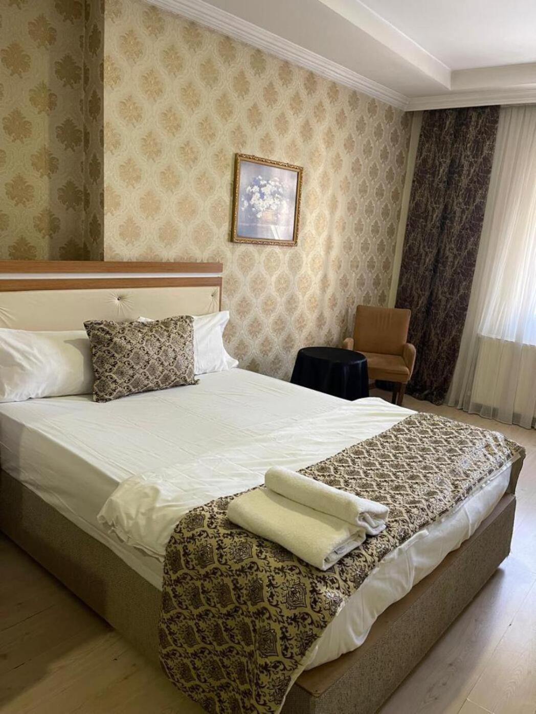 Dimet Park Hotel Van Extérieur photo