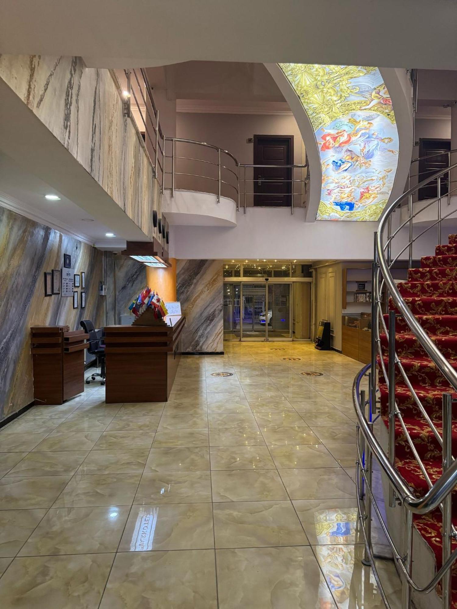 Dimet Park Hotel Van Extérieur photo